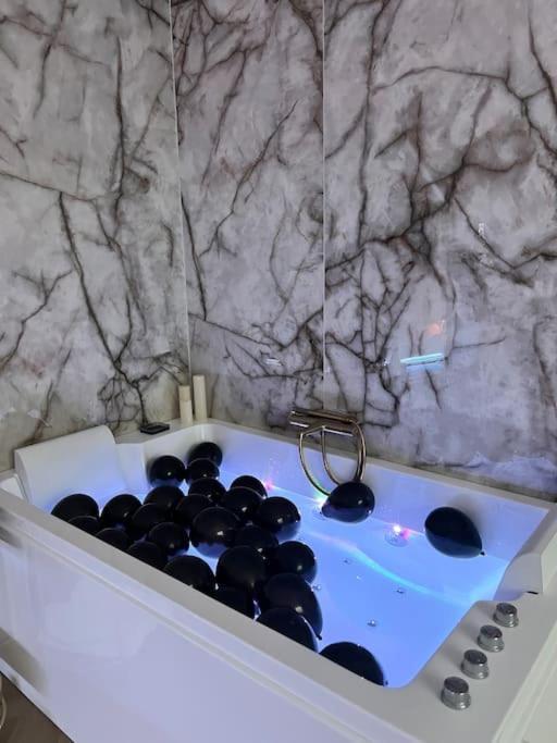 Les Chambres D Excellence Spa Sète Exteriér fotografie